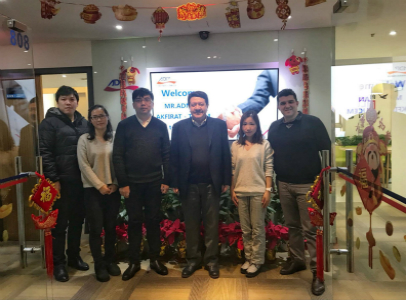 TUCEM主席阿克佛拉特蒞臨亞東盛調研座談